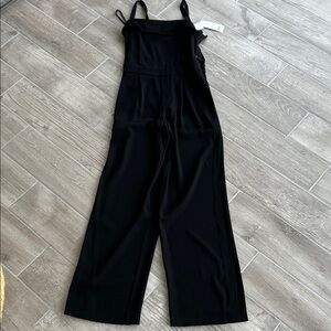 Vince Elegant Black Wide-Leg Jumpsuit